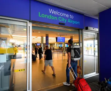 London City Main Terminal Minicabs